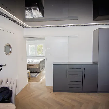 Polaris Apartament *